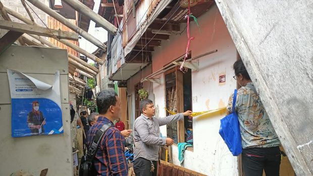Ledakan tabung gas di Jalan Tri Jaya, Tebet, Jakarta Selatan, menewaskan 2 orang dan 6 korban terluka.