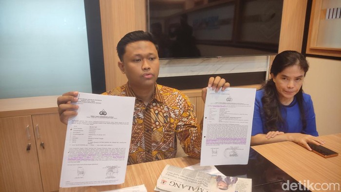 Nasabah bank kehilangan uang Rp 1,3 miliar dalam semalam setelah mengeklik undangan pernikahan melalui WhatsApp