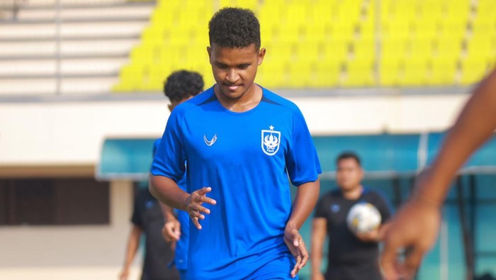 Pemain PSIS Semarang, David Kevin Rumakiek yang kini dilepas oleh manajemen. Foto diunggah Jumat (7/7/2023).