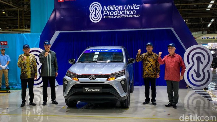 PT Astra Daihatsu Motor memproduksi 8 juta unit mobil