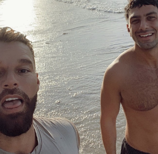 Dari pernikahannya itu, Ricky dan Jwan memiliki dua anak yang lahir dari ibu pengganti. Foto: Dok. Instagram/@ricky_martin