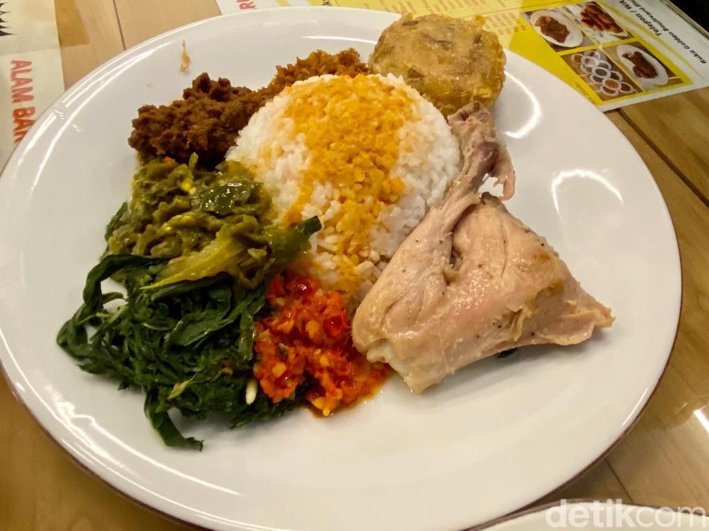 RM Alam Baru : Lamak Bana! Ramesan Nasi Padang ala Bukittinggi di BSD
