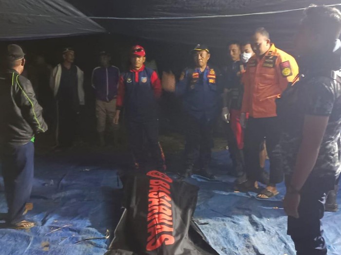 Tim SAR menemukan pria bernama Rode (50) yang dilaporkan hilang usai diterkam buaya.
