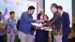 Tingkatkan Produksi Susu, 12 Peternak Muda Dikirim Studi ke Belanda