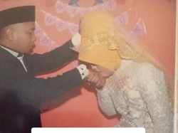 8 Foto Pernikahan Viral Salah Pilih MUA , Sanggul Hijab Setinggi Harapan