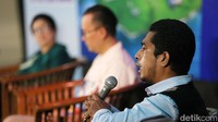 Seluruh narasumber berbagi pengalaman kepada peserta yang hadir dengan harapan agar semakin banyak pemuda-pemudi Indonesia yang terinspirasi dan tergerak untuk berkontribusi positif terhadap masyarakat di sekitarnya dalam bentuk apapun. 