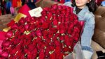 Serunya Denise Chariesta Saat Menikmati Sushi hingga Hot Pot