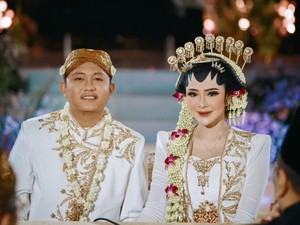 Denny Caknan Umumkan Kehamilan Bella Bonita: Matursuwun Gusti!