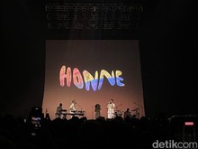 Video: Aksi Memukau Honne Tampil di The Sounds Project 2025