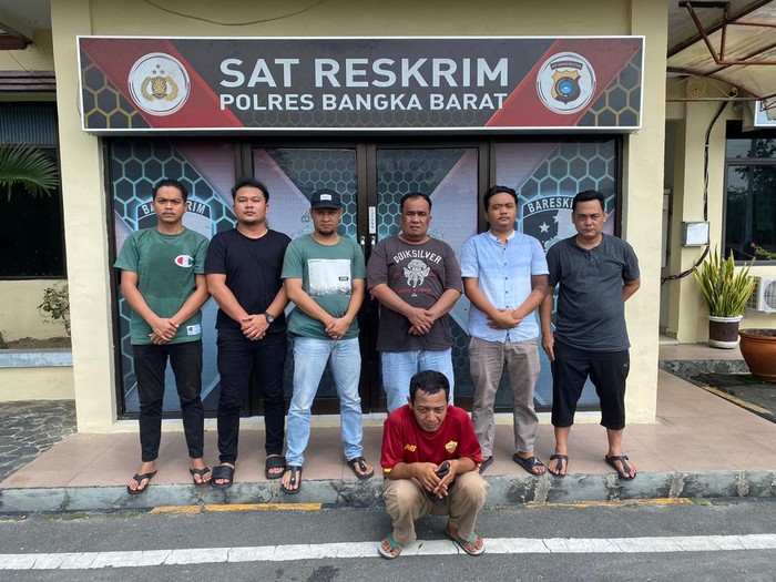 Honorer Samsat Bangka Barat tilap uang pajak ratusan juta ditangkap Honorer Samsat Bangka Barat tilap uang pajak ratusan juta ditangkap