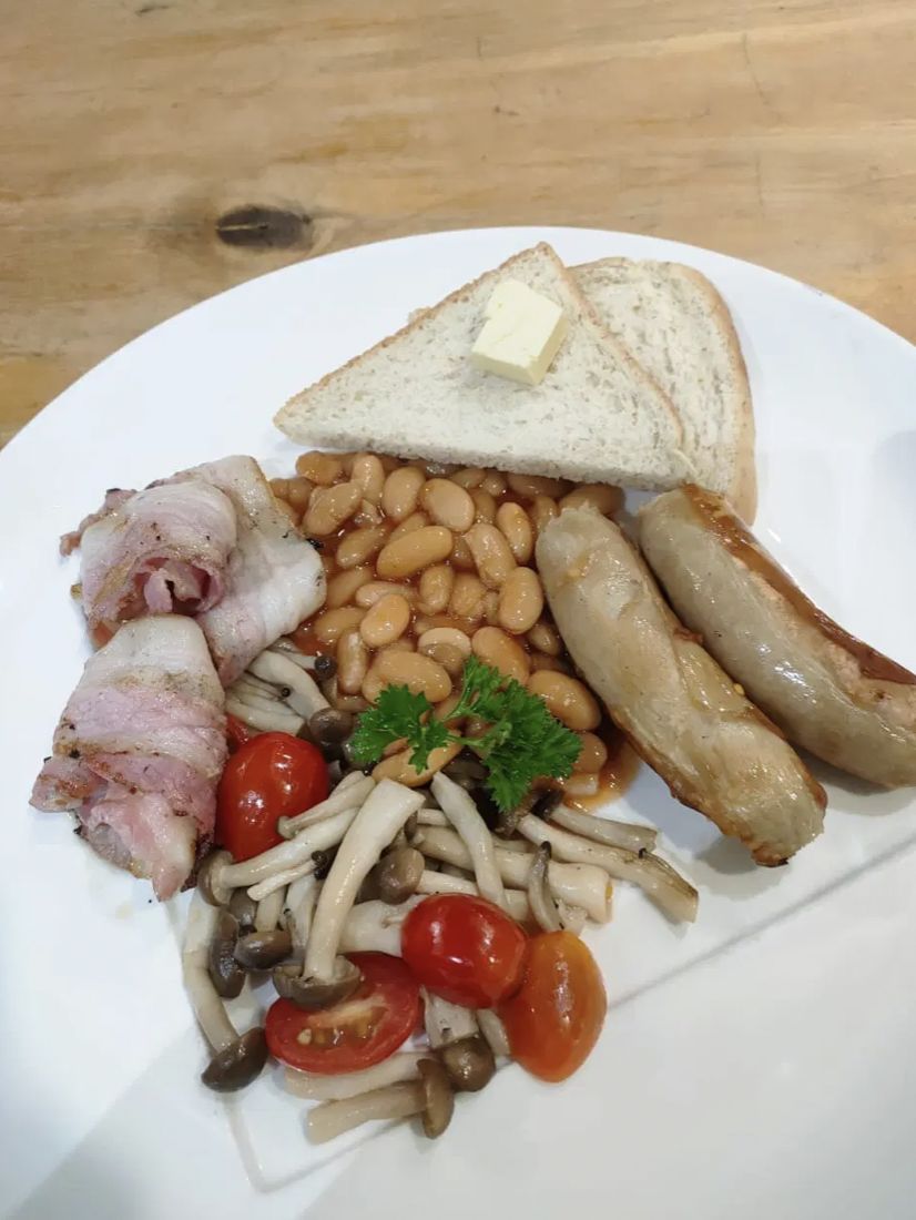 Jual Menu English Breakfast Rp 158 Ribu, Restoran Ini Dipertanyakan