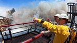 Kebakaran Landa Anjungan Minyak Lepas Pantai di Meksiko