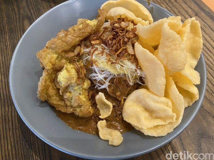 Ketoprak hidden gem di Gading Serpong. Bisa cicip di Ketoprak Lurrr.