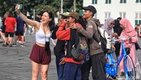 Menparekraf Sandiaga Uno optimistis target kunjungan 8,5 juta wisatawan mancanegara tahun ini akan tercapai. 