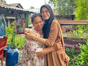Perjuangan Nasma Bermodalkan Foto Cari Ibu yang Terpisah Dengannya 27 Tahun