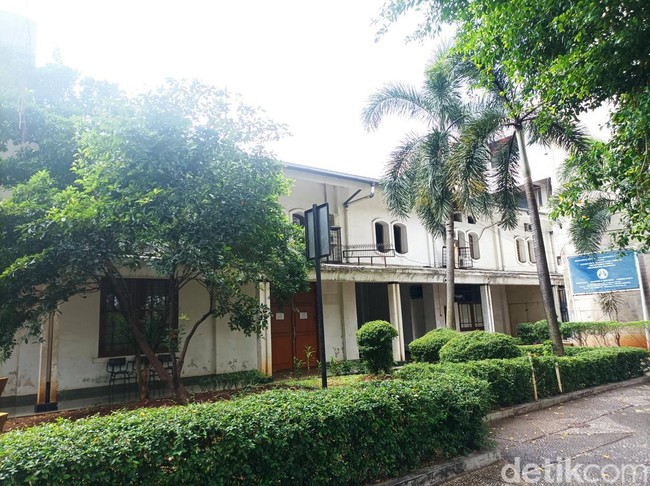 Jejak Pabrik Opium di Jakarta