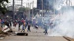 Polisi Anti Huru-hara Bubarkan Demo Kenaikan Pajak di Kenya