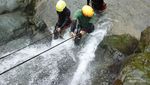 Sentul Punya Destinasi Shower Climbing, Awas Ketagihan!