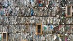 Nggak Nyangka! Bangunan Kantor Ini Dibuat dari Sampah Kertas