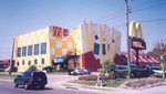 10 Gerai McDonalds dengan Desain Unik, Ada yang Mirip Happy Meal!