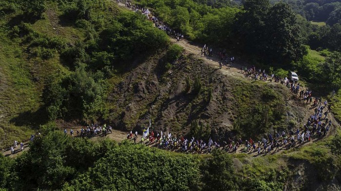 Aerial view of the participants in the 