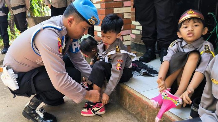 Pengabdian anggota Divisi Propam Polri