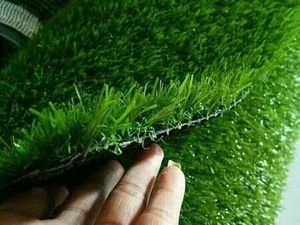 Tips Mudah Pasang Rumput Sintetis Outdoor
