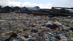 Potret Pantai Sukaraja yang Disebut Terkotor Kedua di Indonesia