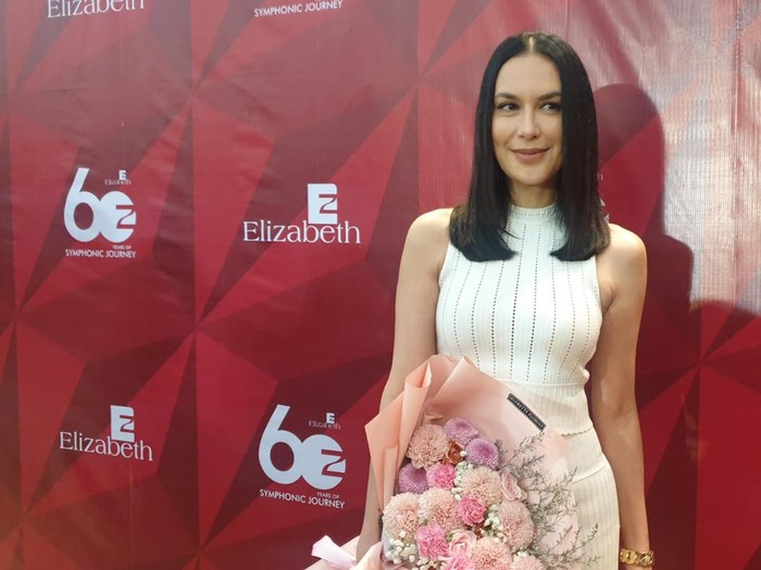 Sophia Latjuba saat ditemui di kawasan SCBD.