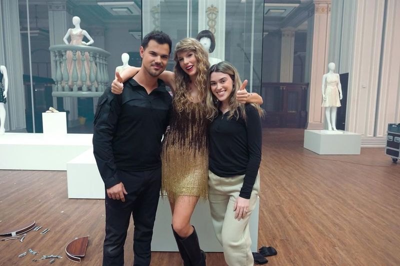talor swift, taylor lautner, taylor dome