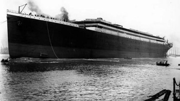 Kapal Titanic memiliki panjang 269 meter dan memiliki 885 awak serta 2.471 penumpang. terdapat 10 dek dan memiliki kecepatan laju 39 km/jam. Foto: Easy Voyage