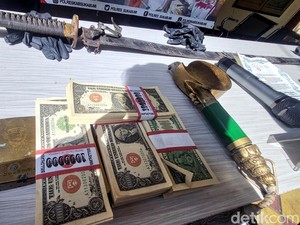 Dolar Karya Duet Kakek Pengedar Upal di Sukabumi Lolos X-Ray!