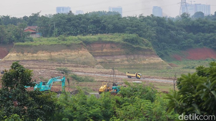 Harga Rumah Tinggi, Makin Tak Terbeli Melejitnya harga rumah hingga kurangnya persiapan finansial menjadi kendala terbesar pembelian rumah bagi kalangan milenial di Tanah Air.