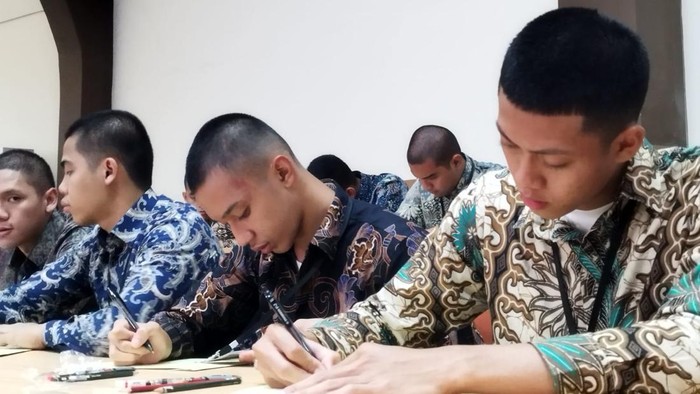 Kegiatan asesmen mental dan ideologi dari Densus 88 Antiteror Polri kepada para calon taruna dan taruni Akademi Kepolisian (Akpol) Semarang, Jawa Tengah (Jateng) pada Senin (10/7/2023). Kegiatan asesmen mental dan ideologi dari Densus 88 Antiteror Polri kepada para calon taruna dan taruni Akademi Kepolisian (Akpol) Semarang, Jawa Tengah (Jateng) pada Senin (10/7/2023).