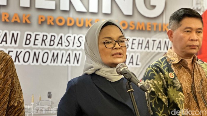 Kepala BPOM Penny K Lukito