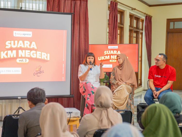 Komitmen Mendukung UKM di Pasar Online