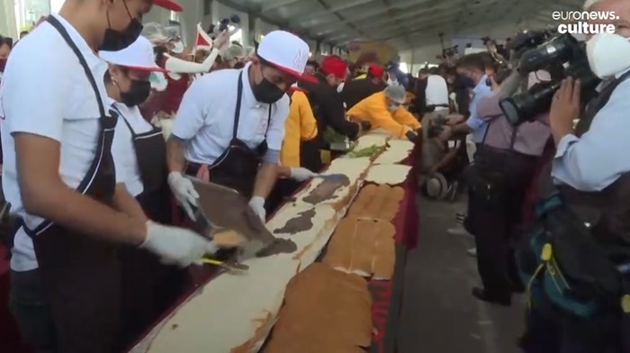 Gede Banget! 10 Makanan Jumbo Ini Pernah Tercatat Dalam Rekor Dunia