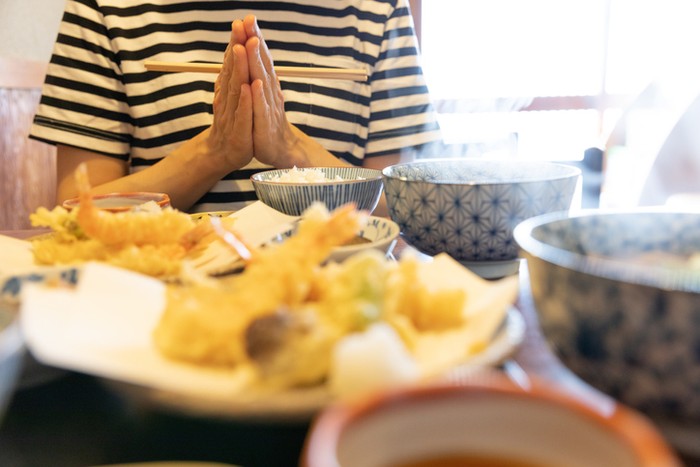 Tak Hanya Berarti Selamat Makan, Ini Penjelasan Makna Itadakimasu