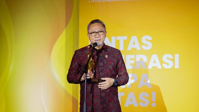 Mendag Zulhas Raih Penghargaan Anugerah Inspiratif 2023