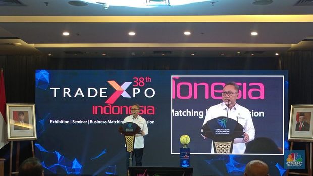 Mendag Zulkifli Hasan luncurkan TEI 2023. (CNBC Indonesia/Martyasari Rizki)