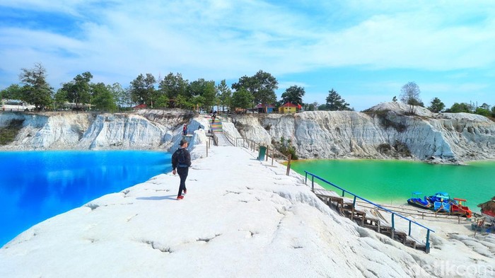 Menengok keindahan danau Kaolin di Bangka Tengah
