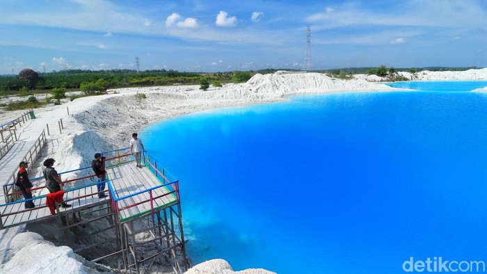 Menengok keindahan danau Kaolin di Bangka Tengah