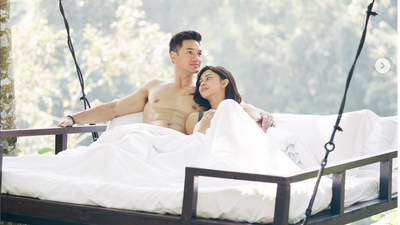 8 Foto Kemesraan Nana Mirdad & Andrew White, Bikin Baper bak Pengantin Baru