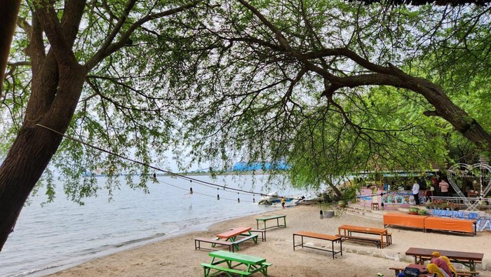 Pantai Bohay Probolinggo