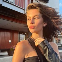 Dalam wawancara baru-baru ini, Rikkie mengungkap perjalanannya menjadi Miss Universe Belanda. Mengaku tidak muda, dikatakan jika ia telah melewati berbagai tantangan setelah membuka diri sebagai transgender yang menurutnya butuh kekuatan dan ketangguhan. Untungnya, Rikkie mendapat dukungan penuh dari keluarga hingga bisa seperti sekarang. Foto: Instagram Rikkie Valerie Kolle