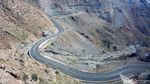 Sensasi Naik Kereta Gantung di Puncak Arab Saudi