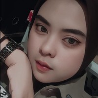 Wanita yang berusia 24 tahun ini mulai aktif bertugas sebagai secwan atau security wanita sejak tahun 2019. Dia juga mengungkapkan alasan memilih menjadi secwan. (Alasan) yang kedua meningkatkan kemampuan kerja karena petugas keamanan saat ini merupakan sosok yang banyak dicari dan selalu menjadi lowongan yang terbuka untuk dimasuki sebagai pekerjaan, kata Rizka. Foto: Dok. pribadi Rizka.