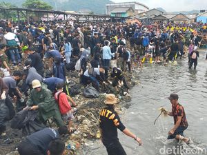 Jawaban Pemprov Disebut Penanggung Jawab Sampah di Pantai Sukaraja