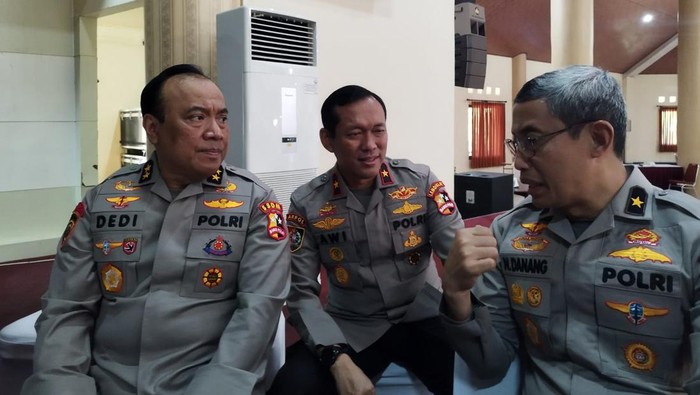 Tahap seleksi akhir rekrutmen calon taruna dan taruni (catar) Akademi Kepolisian (Akpol) di Semarang, Jawa Tengah (Jateng) pada Senin (10/7/2023).