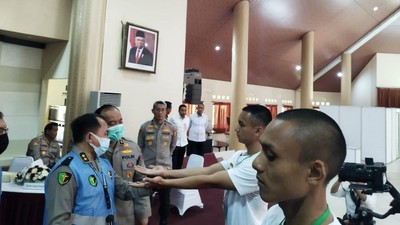 Mengintip Proses Pemeriksaan Kesehatan Akhir Calon Taruna-taruni Akpol